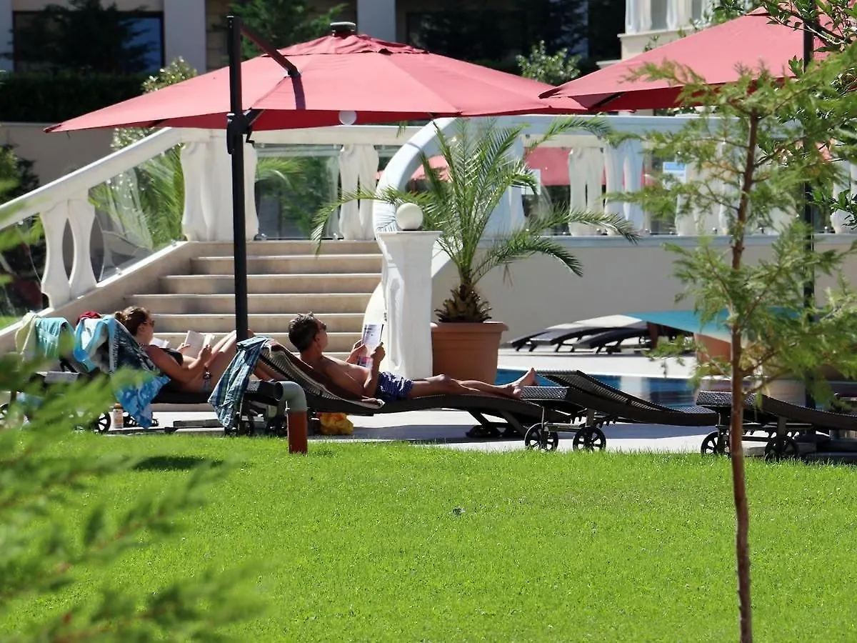 Sunrise Luxury Sauth Bay Apartment Varna Bulgaria