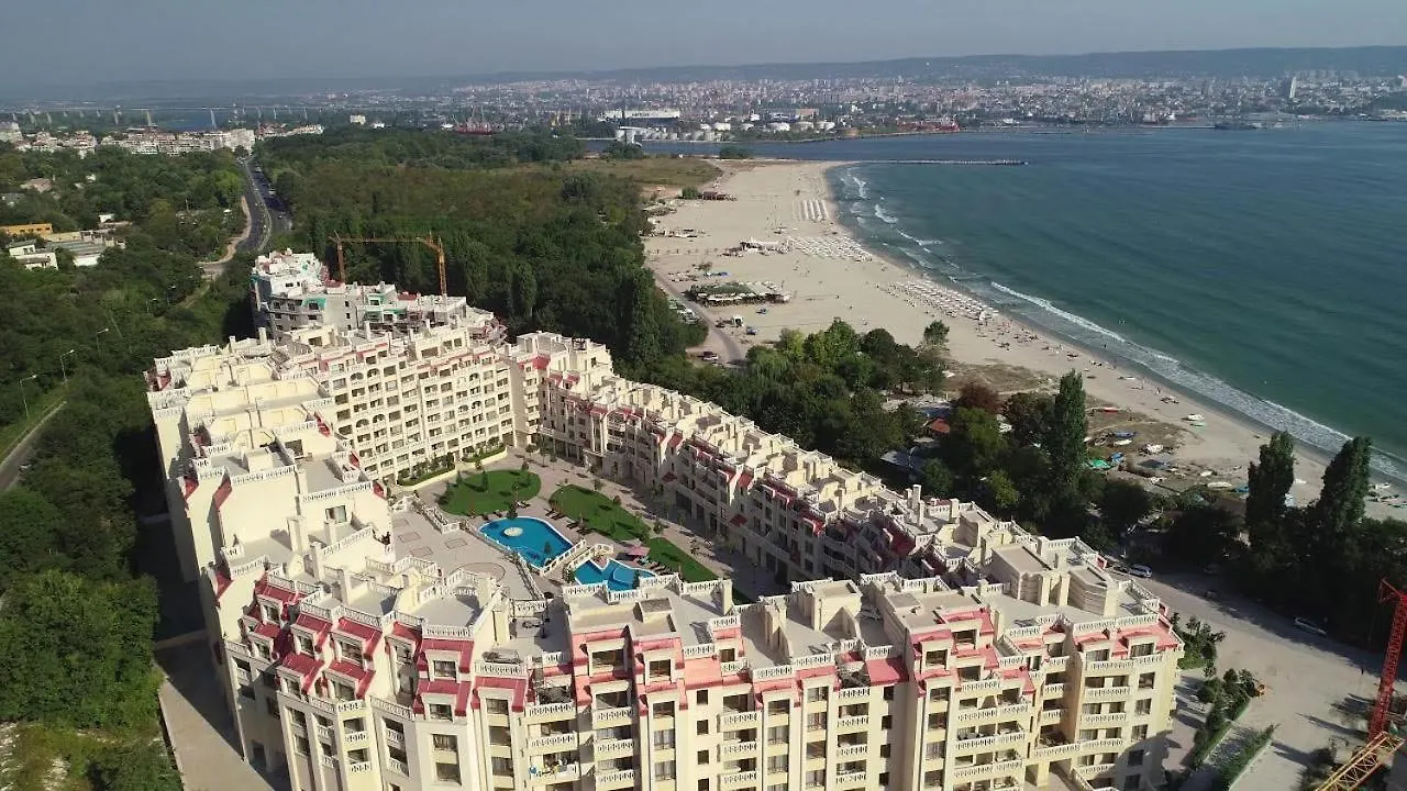 Sunrise Luxury Sauth Bay Apartment Varna
